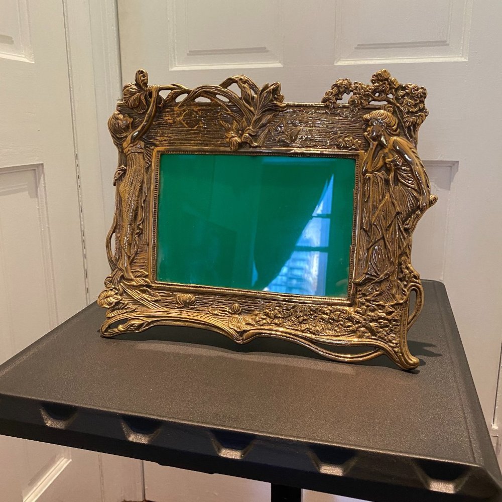Art Deco Tabletop Picture Frame